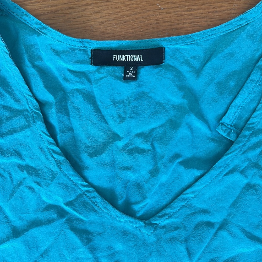 Silk Top - Picture 2 of 5